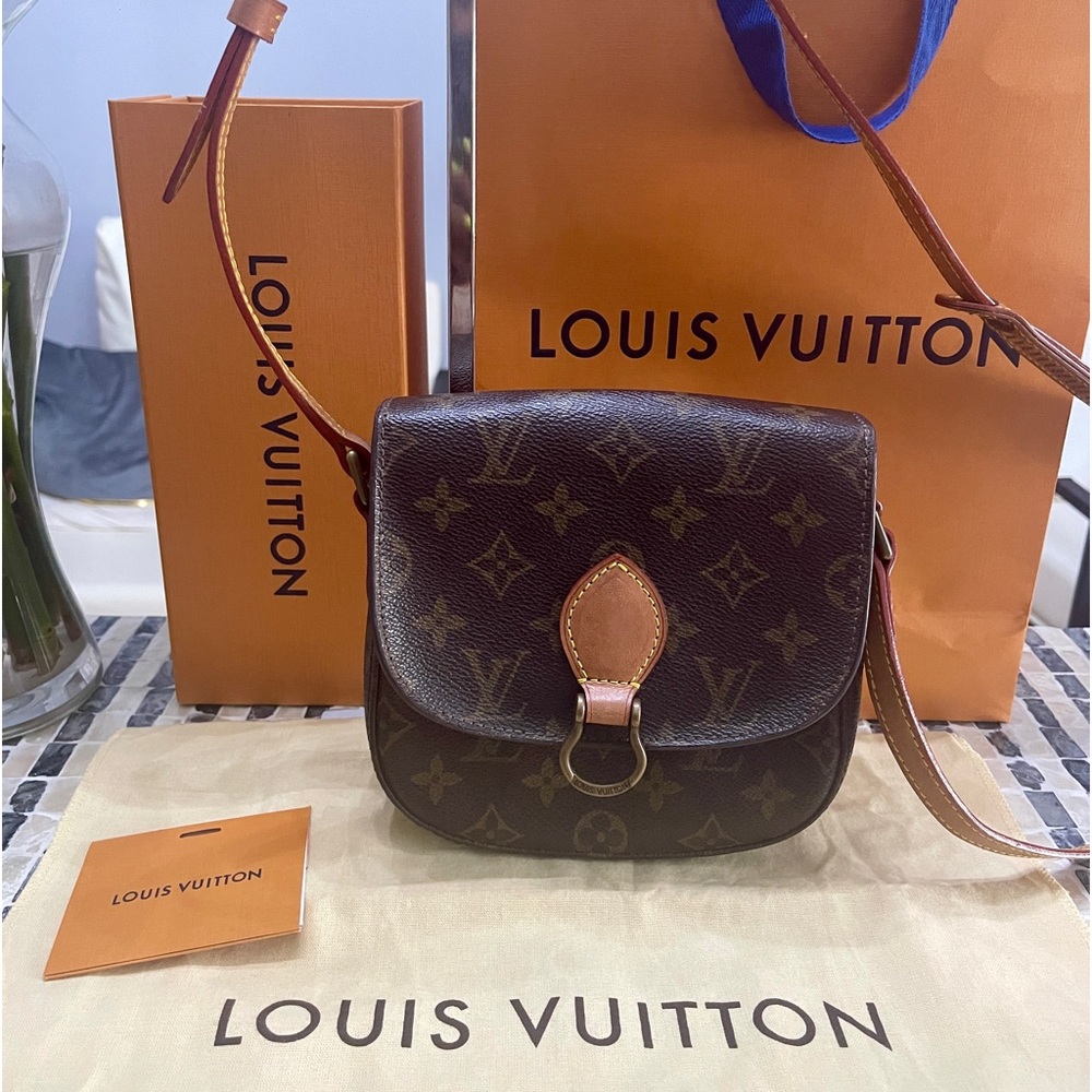 SOLD ❌❌ Authentic Louis Vuitton St.Cloud PM